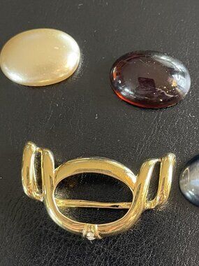 OPTIONS Premier Designs Pendant - Gold - 2006 Catalog (6001)